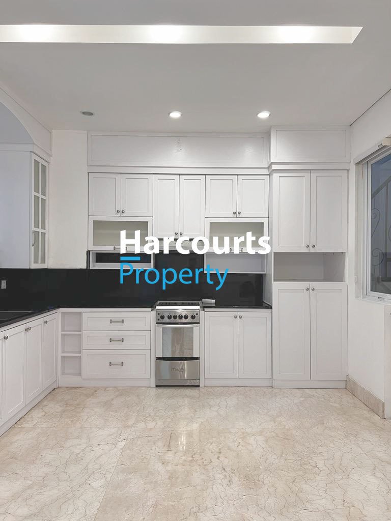 Dijual dan Disewakan Rumah Hunian 2 Lantai Lokasi Strategis Prime Area di Menteng - Foto 8