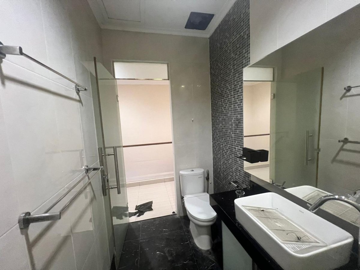 Rumah Cengkareng Perumahan GreenCourt - Foto 10