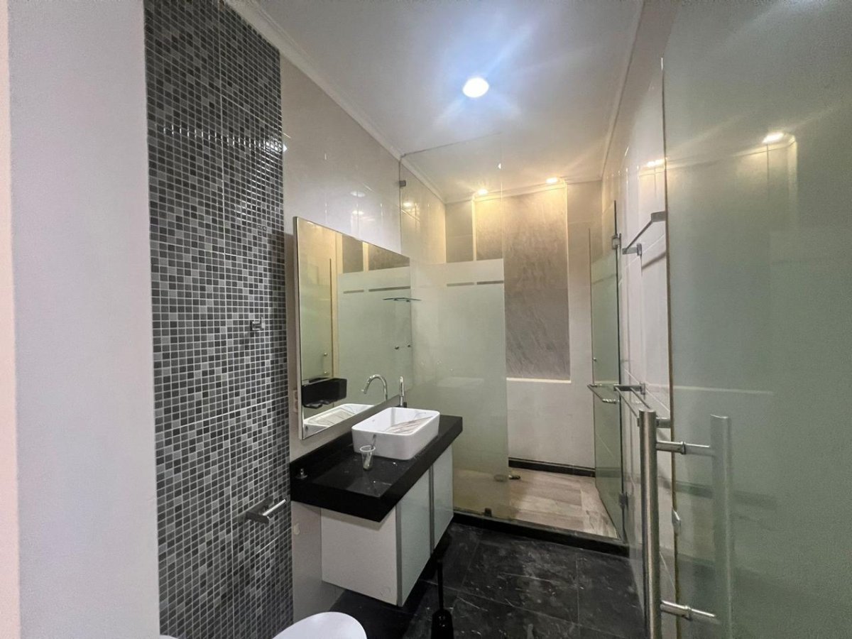 Rumah Cengkareng Perumahan GreenCourt - Foto 11