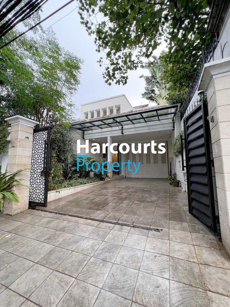 Dijual dan Disewakan Rumah Hunian Bagus dan Terawat Lokasi Strategis di Menteng