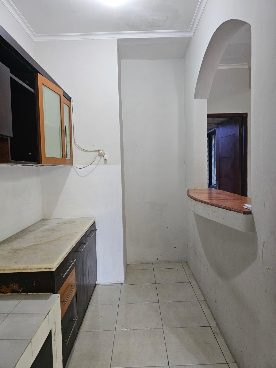 Dijual rumah di Permata Bintaro sektor 9 Tangsel - Foto 2