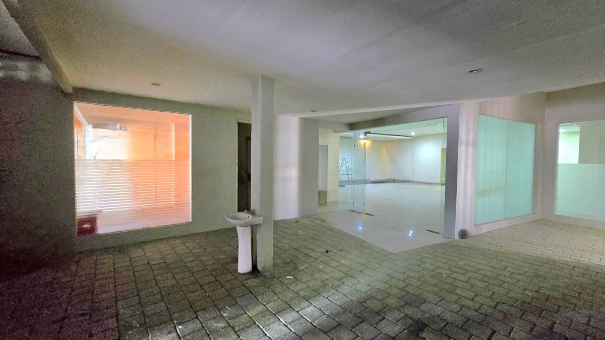 Ruang Usaha Super Strategis di Jalan Jendral Sudirman Sukoharjo - Foto 5