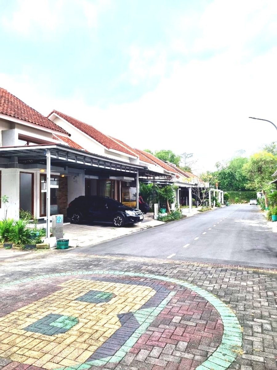 Rumah Bagus Siap Pakai di Pabelan, Kartasura, Solo - Foto 3