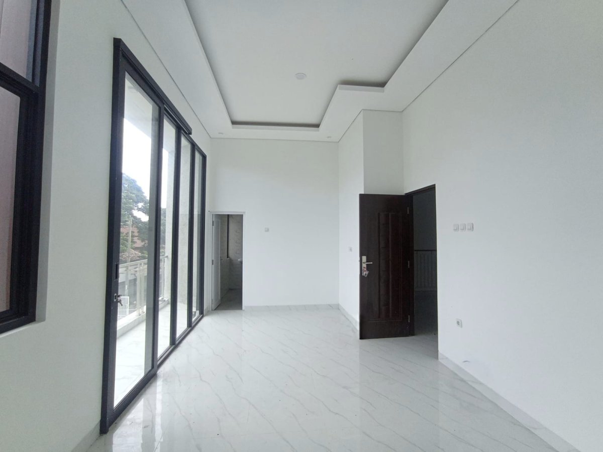 Rumah Cluster Modern Strategis Siap Pakai di Paulan, Colomadu, Solo - Foto 3