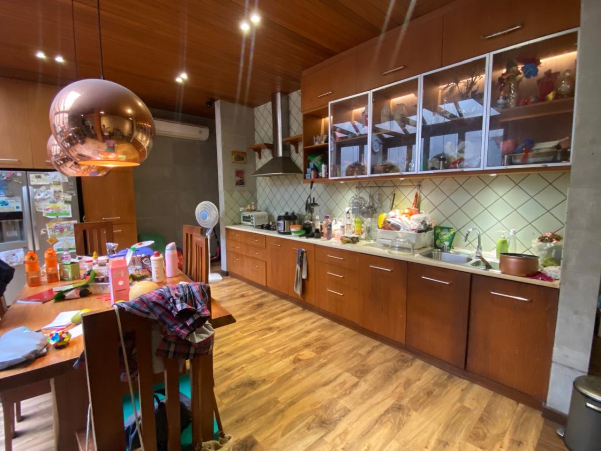 Jual Rumah Siap huni di Taman Alfa Indah Joglo Kembangan Jakarta Barat RR - Foto 4