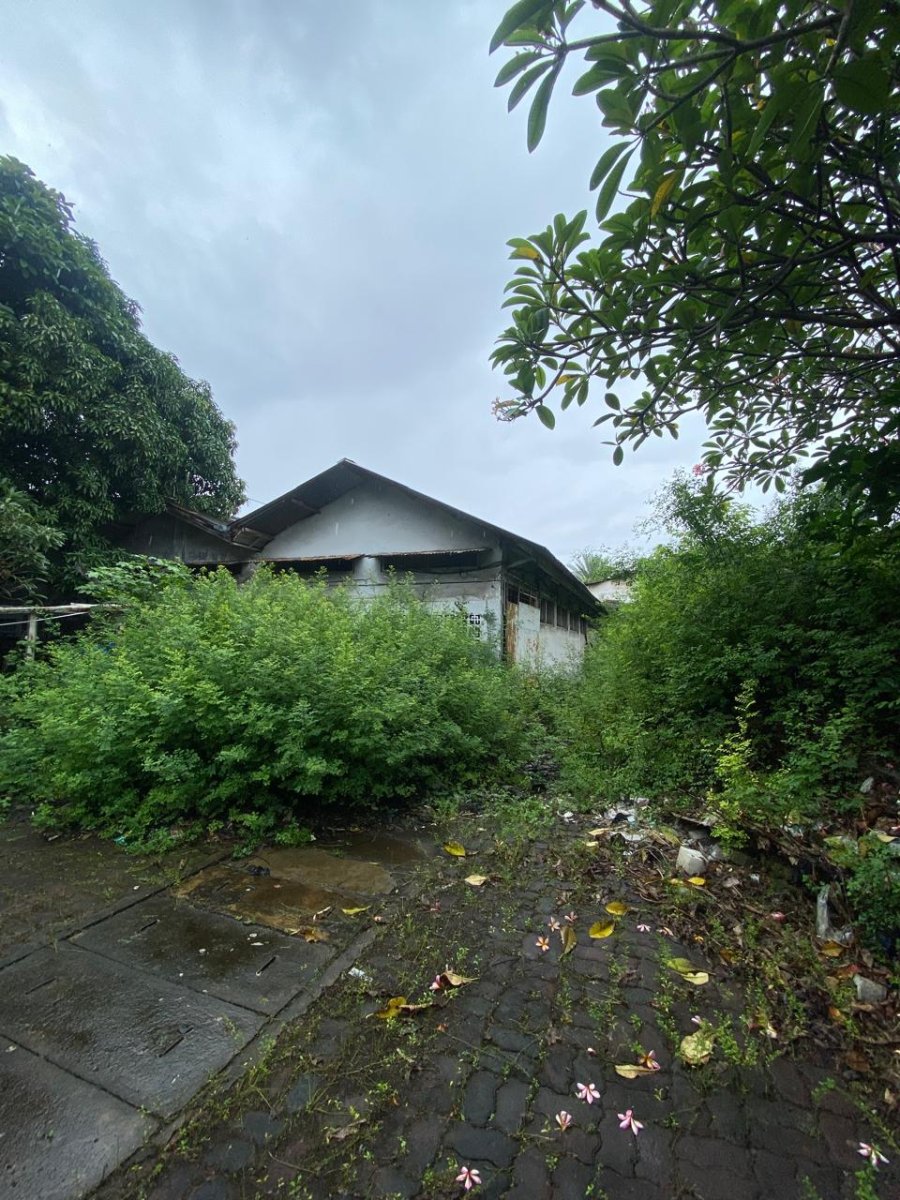 Jual Tanah Bekas Pabrik di Jalan Raya Jembatan Lima Jakarta Barat RR - Foto 2