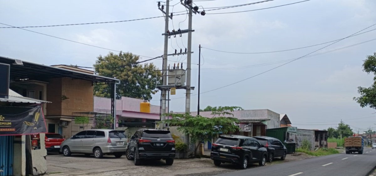 Jual Segera Gudang Strategis @Raya Sempit  Kec. Kedamean Kab. Gresik Jawa Timur