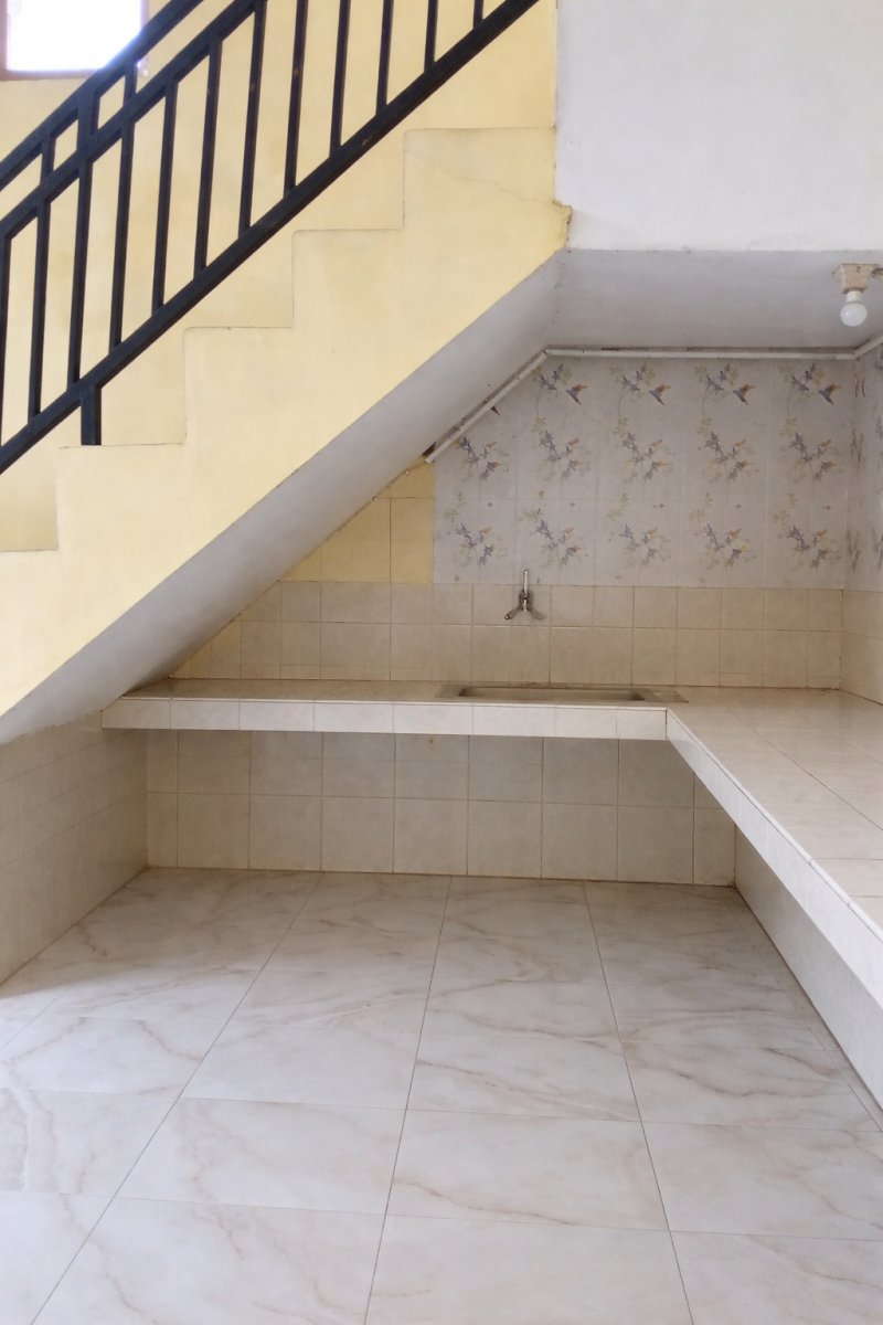 Dijual Rumah di Sumber, Banjarsari, Solo - Foto 7