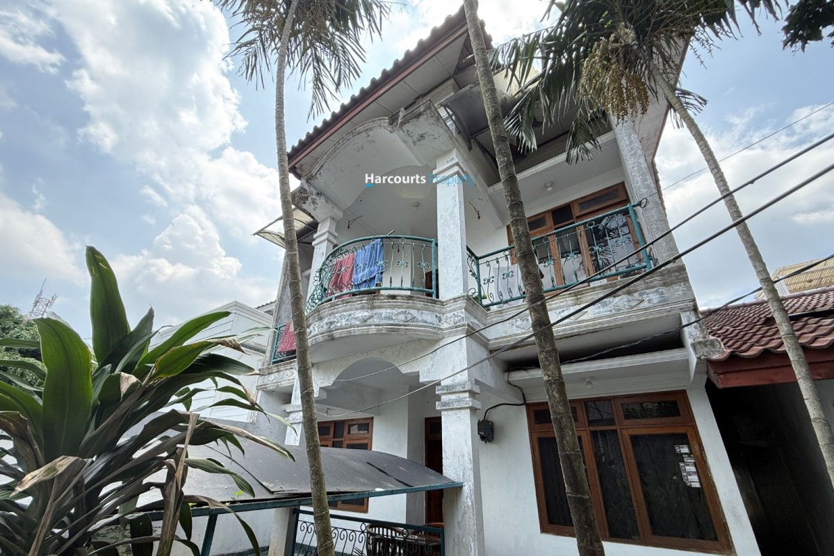 Cipete Area, Dijual Rumah Klasik + Rumah Kos Lokasi Strategis 10 Menit Dari Stasiun MRT Cipete Raya - Foto 3