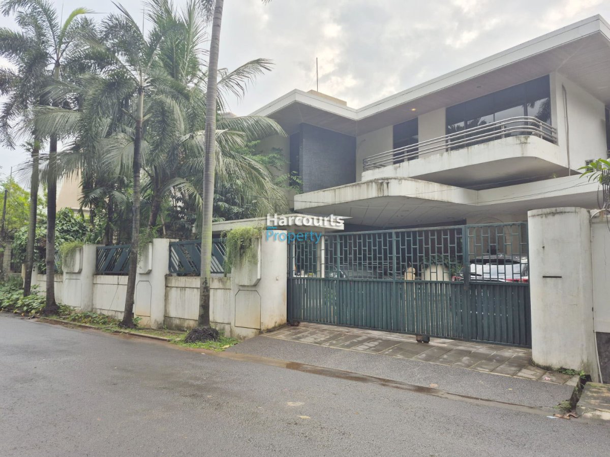 Permata Hijau Area, Dijual Rumah Klasik Lokasi Strategis di Permata Hijau - Foto 2