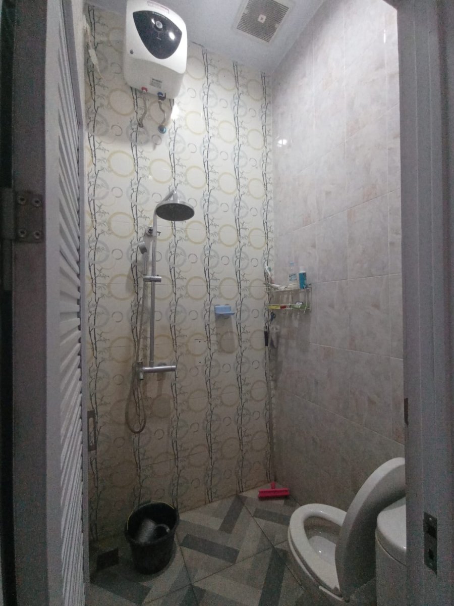 Rumah Bagus 1,5 Lantai Strategis Siap Pakai di Gedongan, Colomadu, Solo - Foto 7