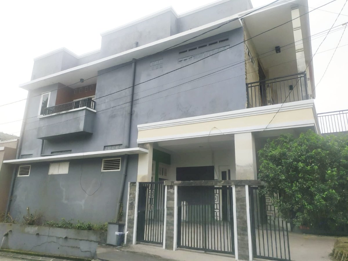 Dijual rumah full furnish di Cendana Residence Pamulang - Foto 2