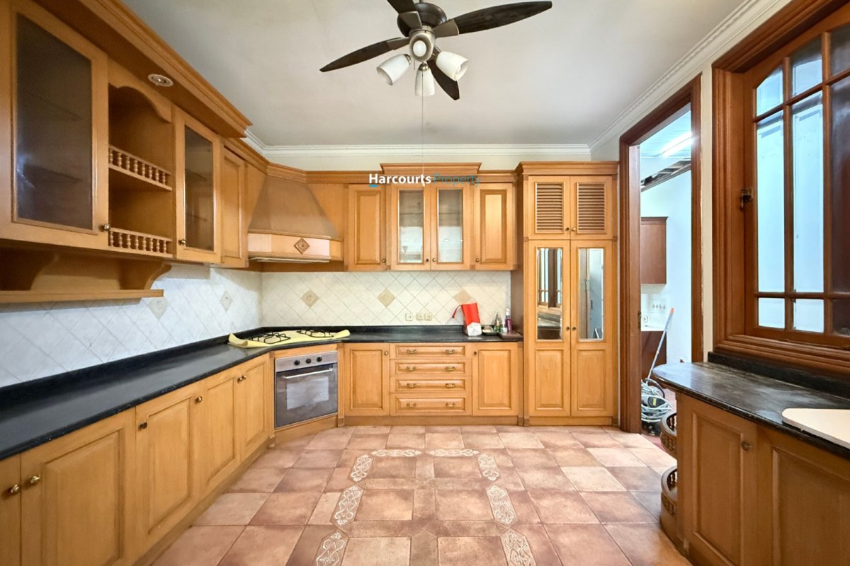 Jeruk Purut Area, Disewakan Rumah Hunian Siap Pakai Lokasi Strategis Ada Taman Depan dan Belakang - Foto 7