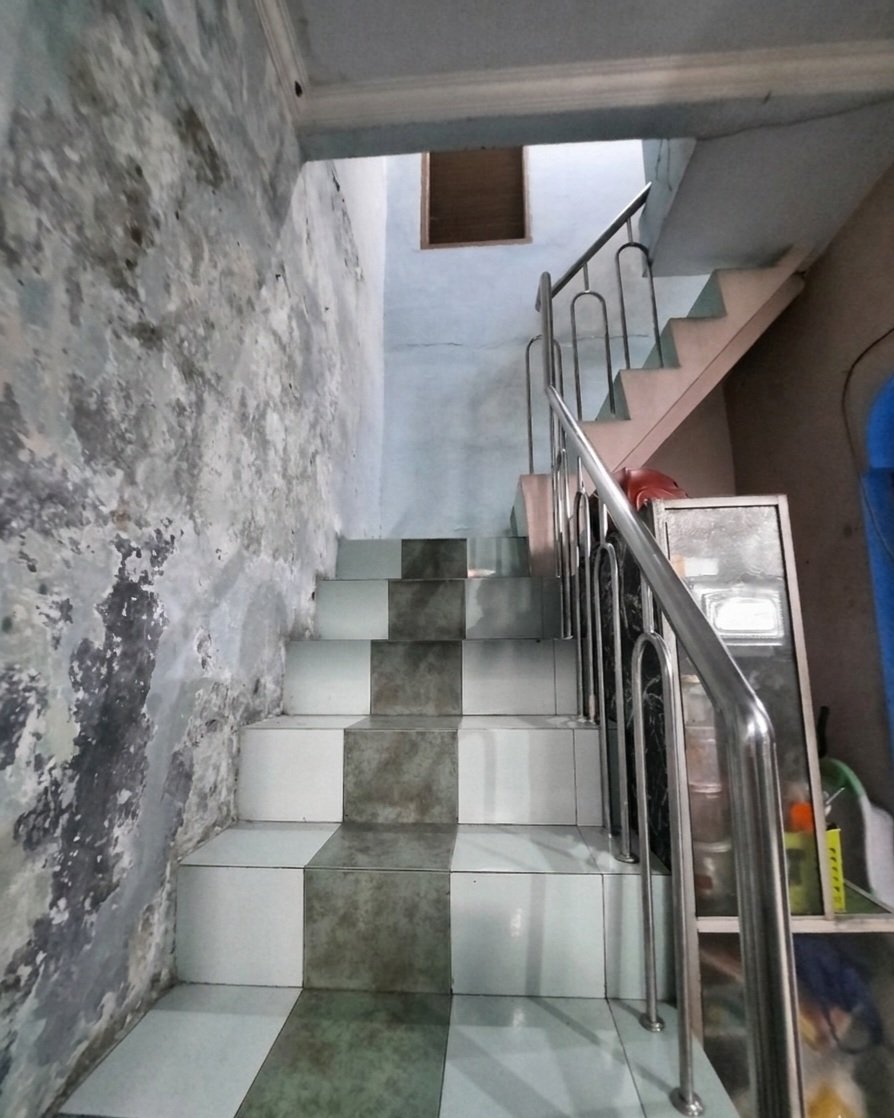 JUAL RUMAH 2 LT. BEBAS BANJIR BATU AMPAR CONDET KRAMAT JATI JAKARTA TIMUR - Foto 6