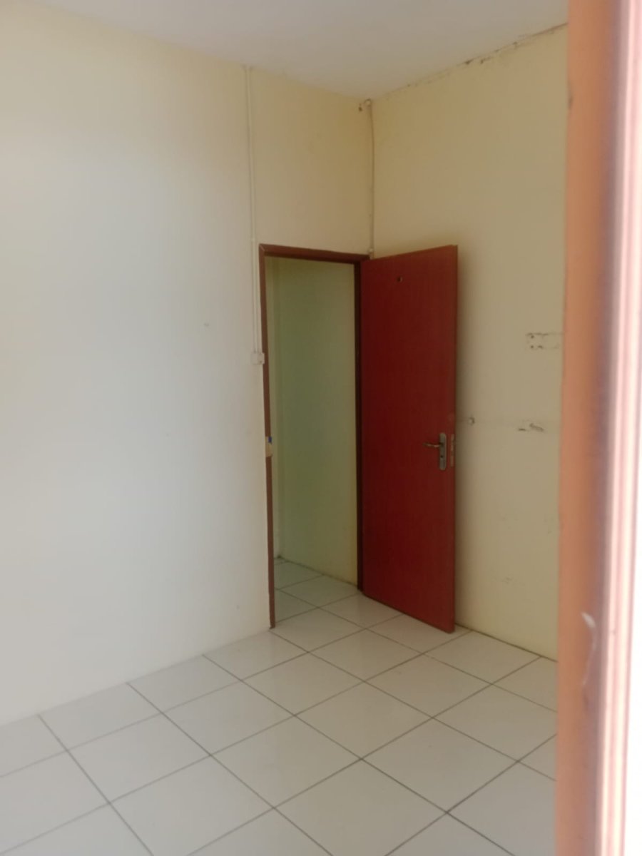 Dijual Ruko Di Jl. Hadiah, Jelambar - Jakarta Barat - Foto 11