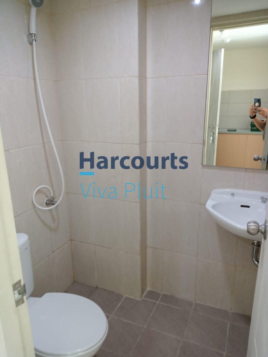 DISEWAKAN – APARTEMEN PIK 2  Osaka Tower B – Lantai Tinggi. Unit 2BR dengan layout nyaman, cocok untuk tempat tinggal maupun investasi.