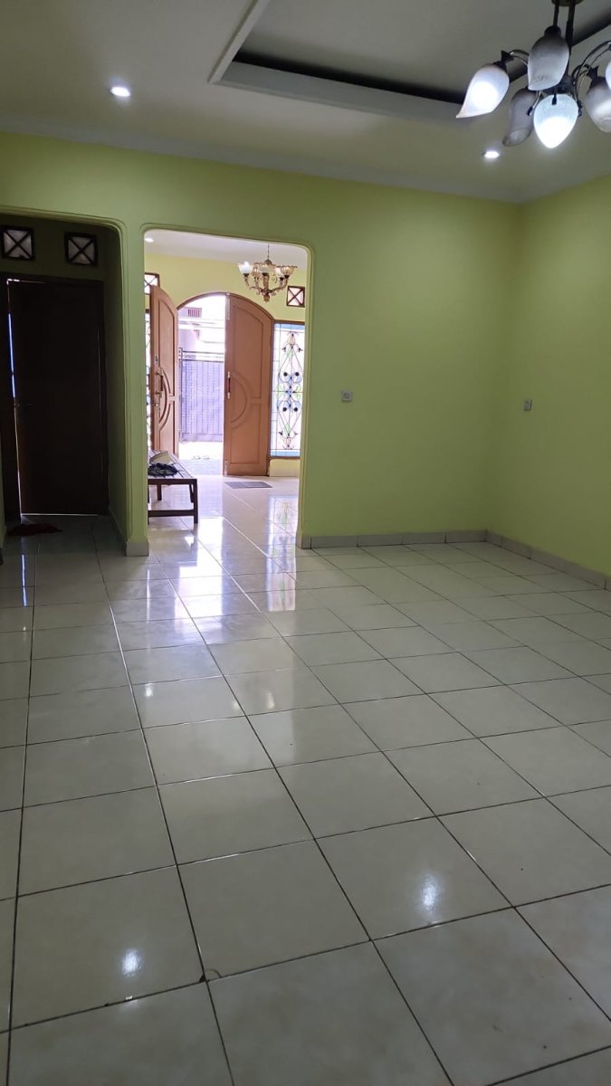 Dijual Rumah di Condet – 1 Lantai LT 200 / LB 180 - Foto 7