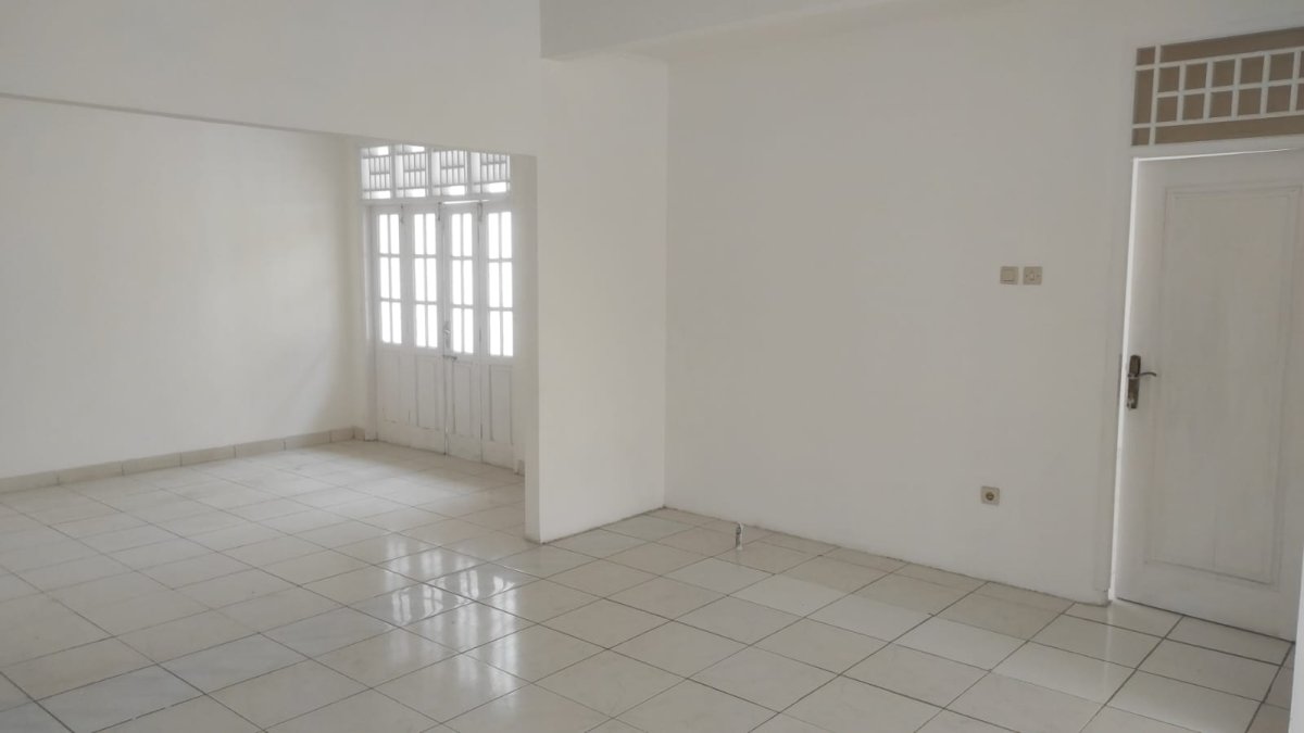 Disewakan Rumah Kosongan di Kucica Sektor 9 Bintaro Jaya - Foto 3