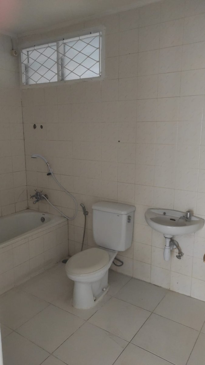 Disewakan Rumah Kosongan di Kucica Sektor 9 Bintaro Jaya - Foto 8