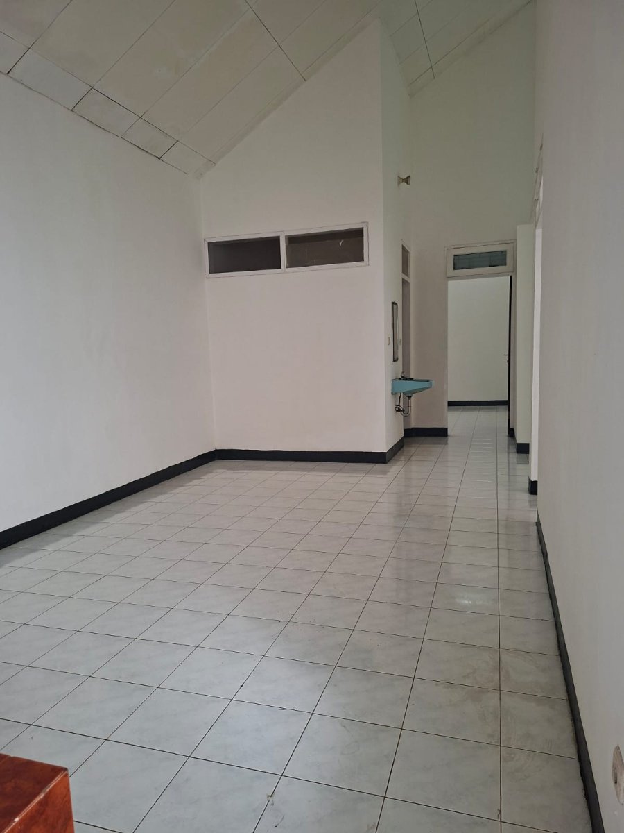 Disewakan Rumah di Taman Bona Indah Lebak Bulus Jakarta Selatan - Foto 6