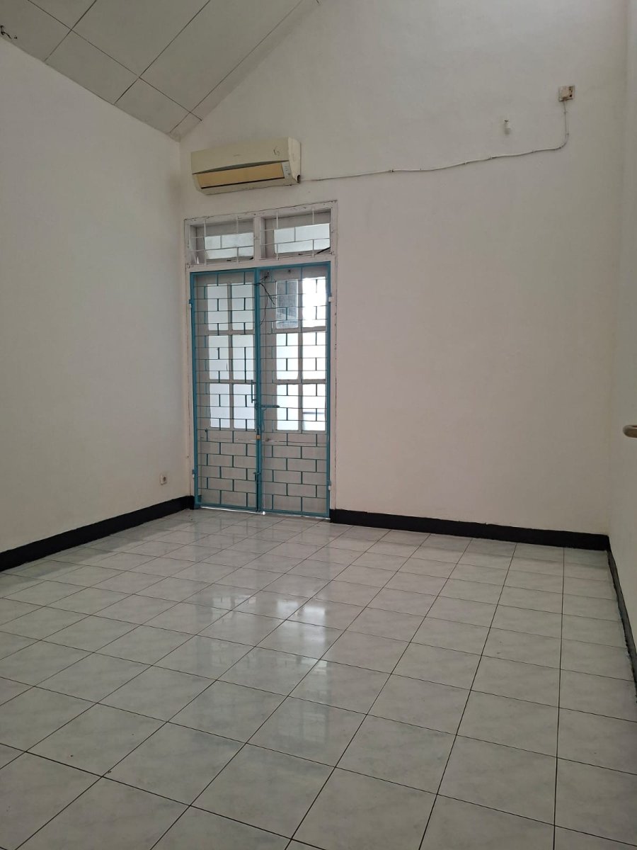 Disewakan Rumah di Taman Bona Indah Lebak Bulus Jakarta Selatan - Foto 7