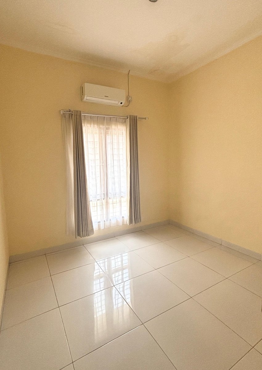 Rumah di Mini Cluster Cocok untuk Pasangan Muda di Jurangmangu Timur Tangsel (IT)