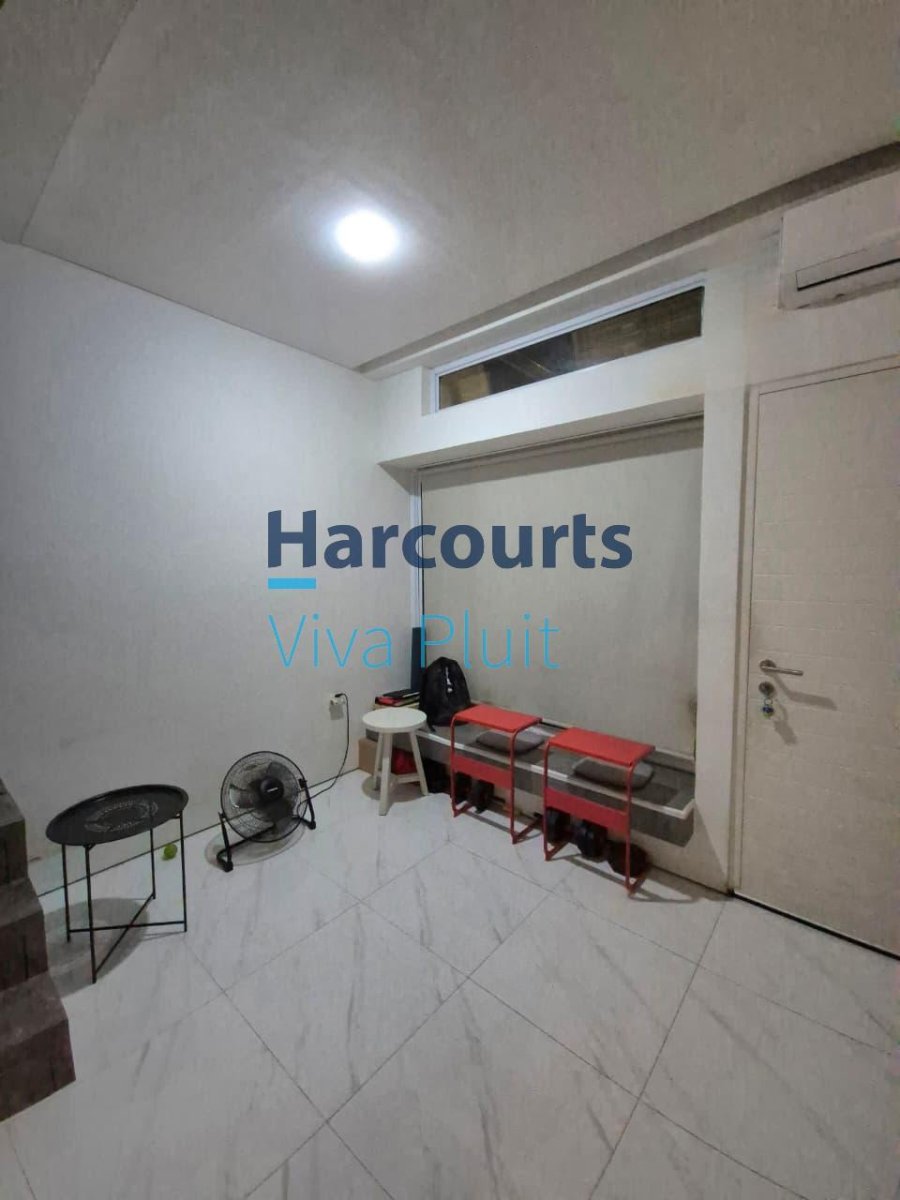 DIJUAL RUMAH CANTIK – TABEBUYA, BSD CITY. Hunian nyaman di kawasan berkembang pesat BSD City, cocok untuk tempat tinggal maupun investasi!