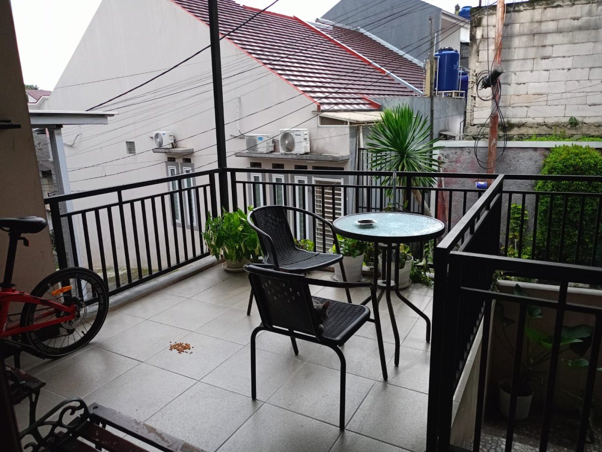 Dijual Rumah Semi Furnished, Tanah Baru, Beji Depok - Foto 3