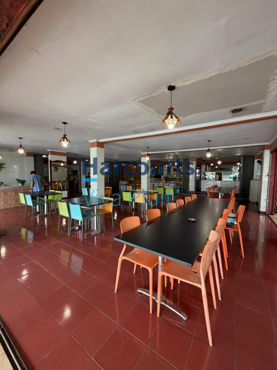 Dijual Tempat Usaha Strategis (Restoran Aktif) – Cipayung. Cocok untuk bisnis kuliner, cafe, resto, maupun usaha komersial lainnya. - Foto 2