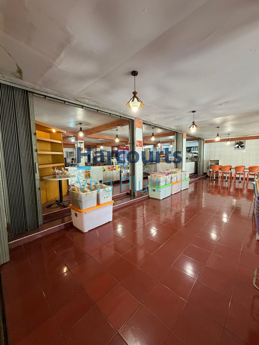 Dijual Tempat Usaha Strategis (Restoran Aktif) – Cipayung. Cocok untuk bisnis kuliner, cafe, resto, maupun usaha komersial lainnya. - Foto 10