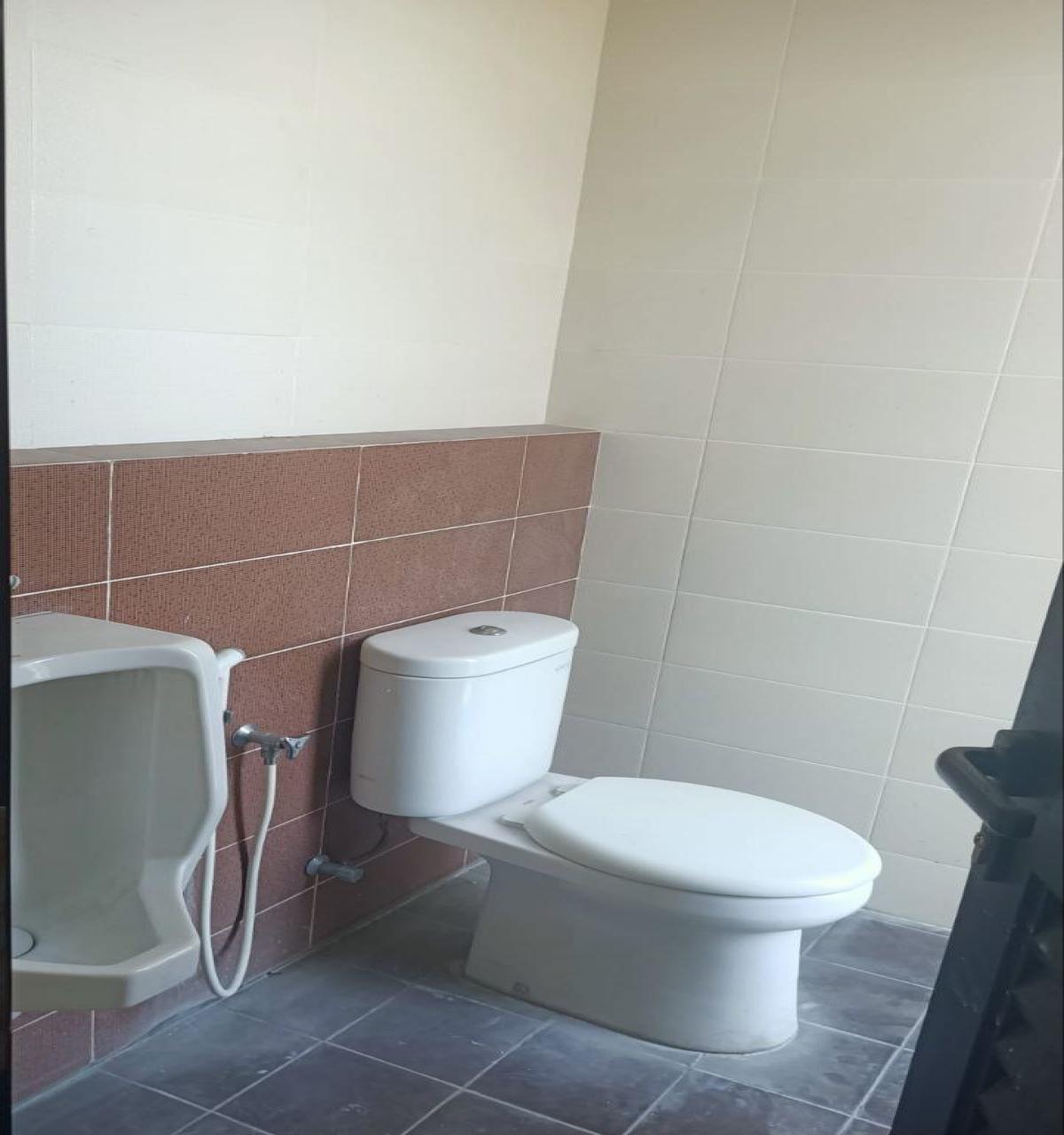 Disewakan Ruko 3 Lantai Nginden Intan Raya Surabaya - Foto 4