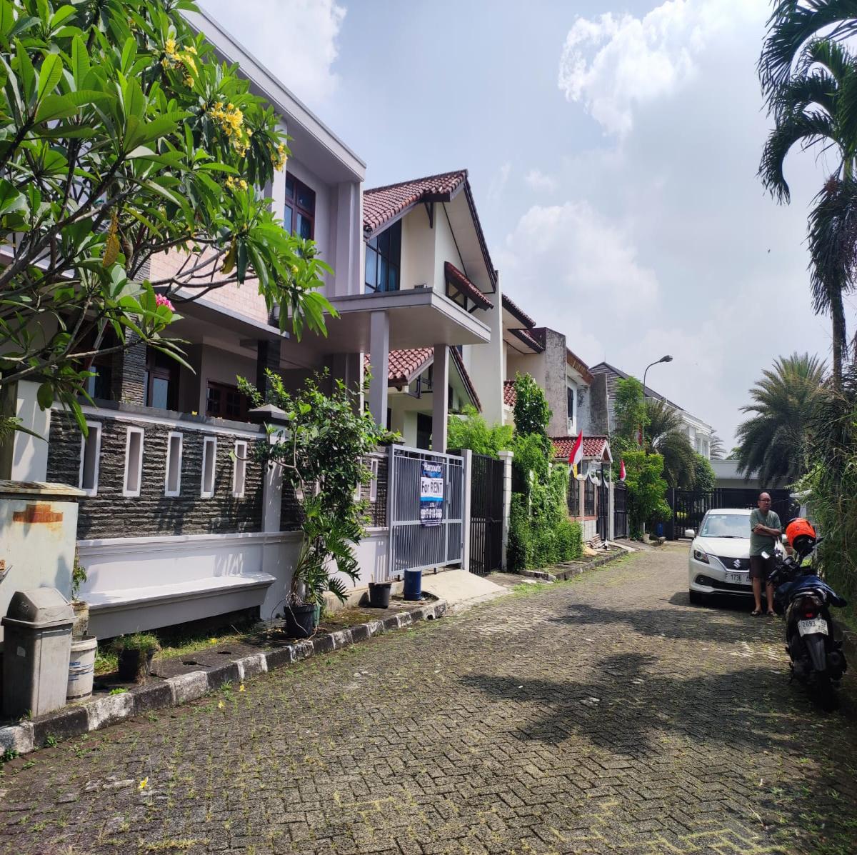 Disewakan Rumah Full furnish Strategis di Kawasan Tenang & Nyaman  Bogor Kota - Foto 3