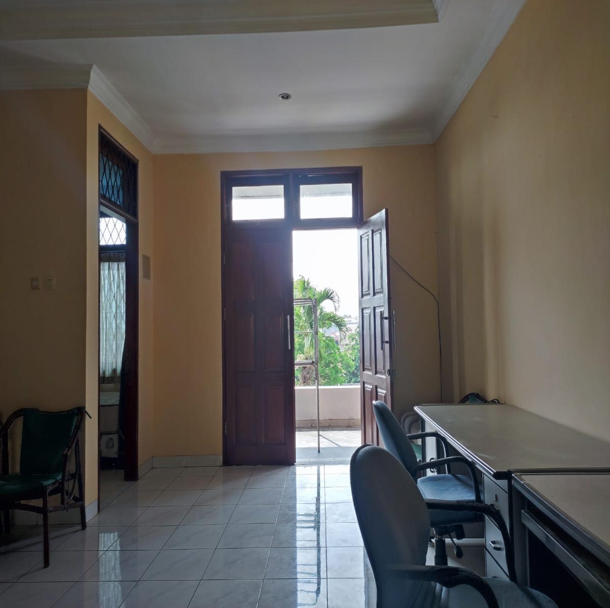 Disewakan Rumah Full furnish Strategis di Kawasan Tenang & Nyaman  Bogor Kota - Foto 7