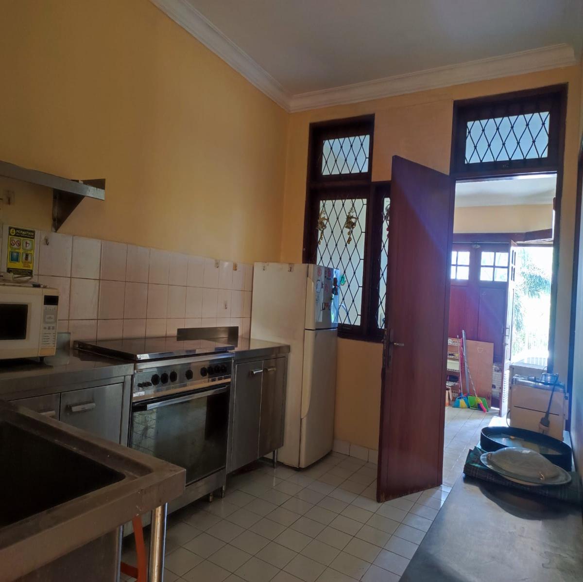 Disewakan Rumah Full furnish Strategis di Kawasan Tenang & Nyaman  Bogor Kota - Foto 11