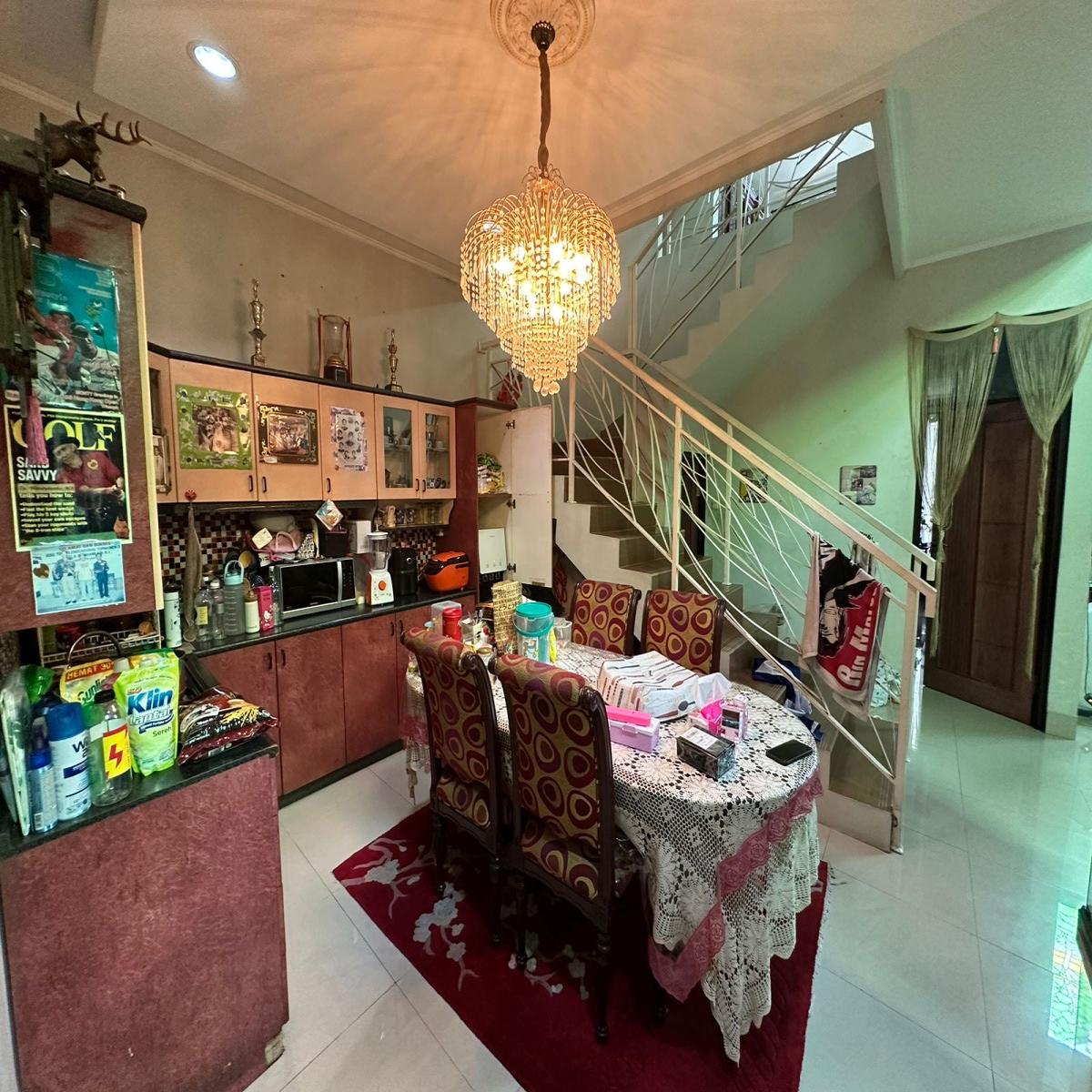 Rumah hoek 2 lantai dalam Cluster di Bintaro Sektor 9 - Foto 4