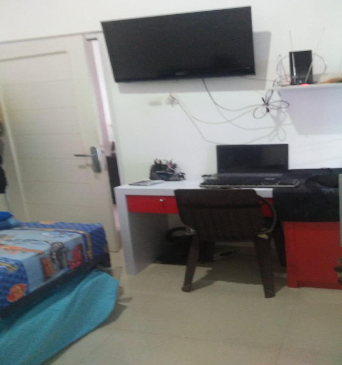 Rumah Minimalis 1 Lantai di Kayu Gede 2 nempel Graha Raya - Foto 6