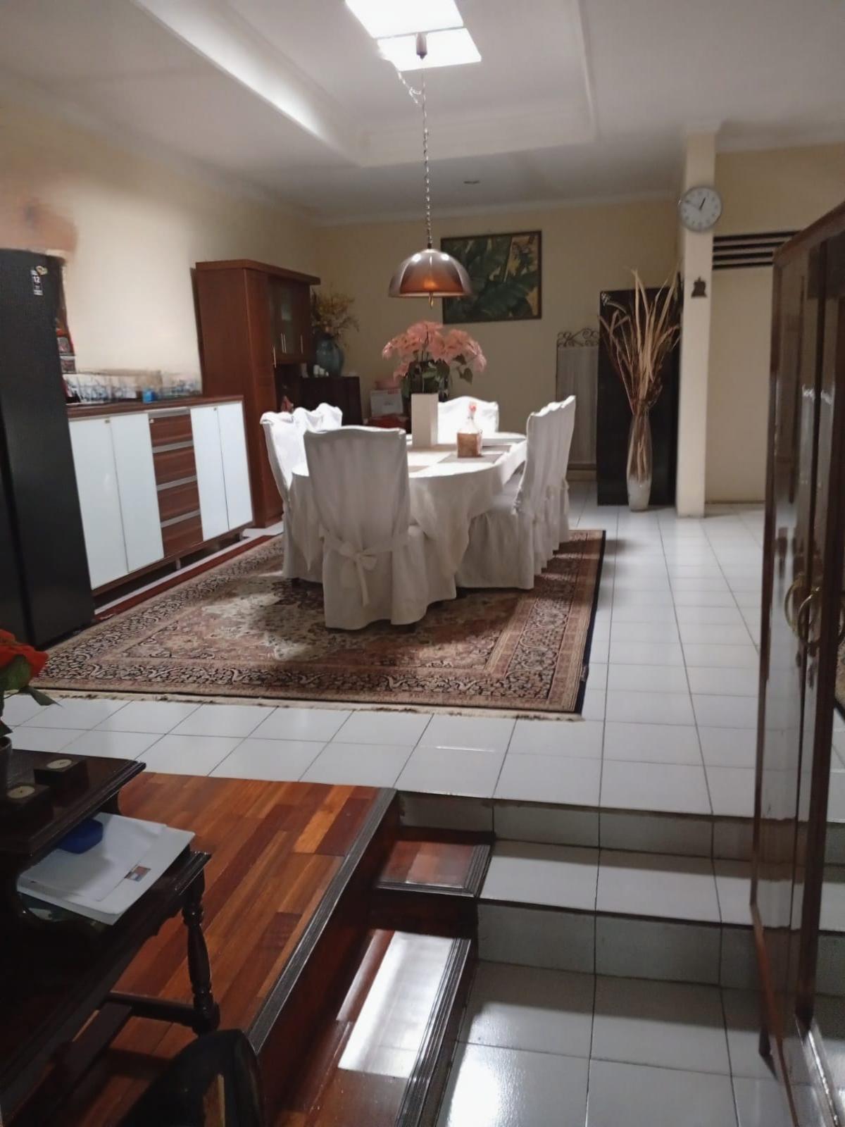 Rumah Luas & Siap Huni di Graha Indah, Bogor Utara – Lokasi Strategis &  Nyaman - Foto 10