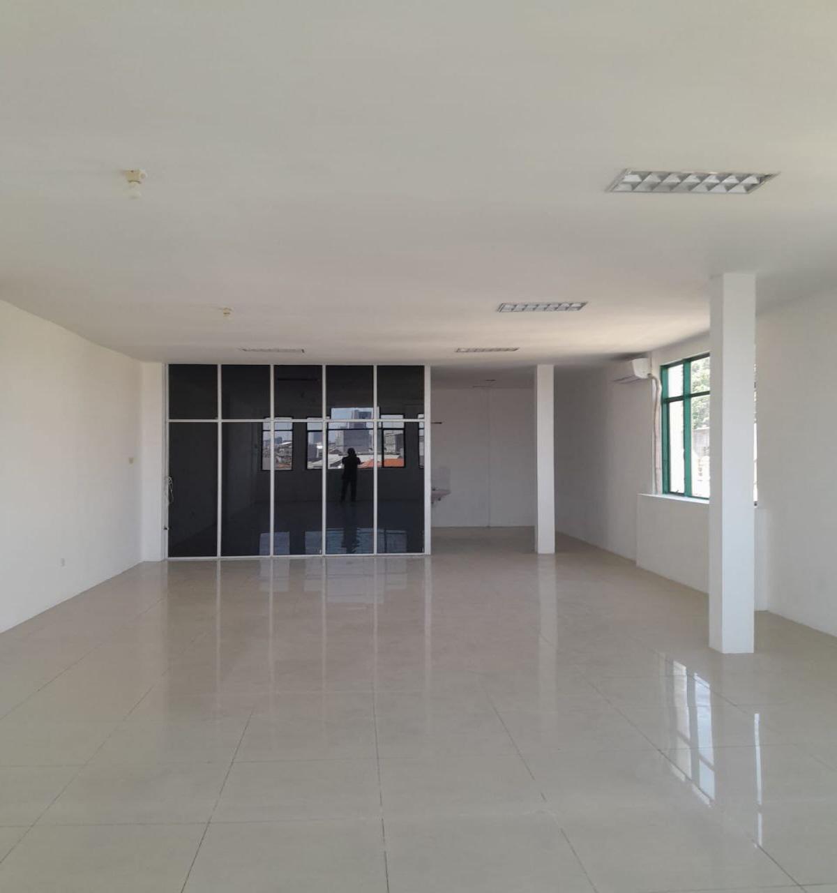 Sewa Cepat Ruko 3 Lantai 4 Lantai @Pengampon Square Surabaya - Foto 4