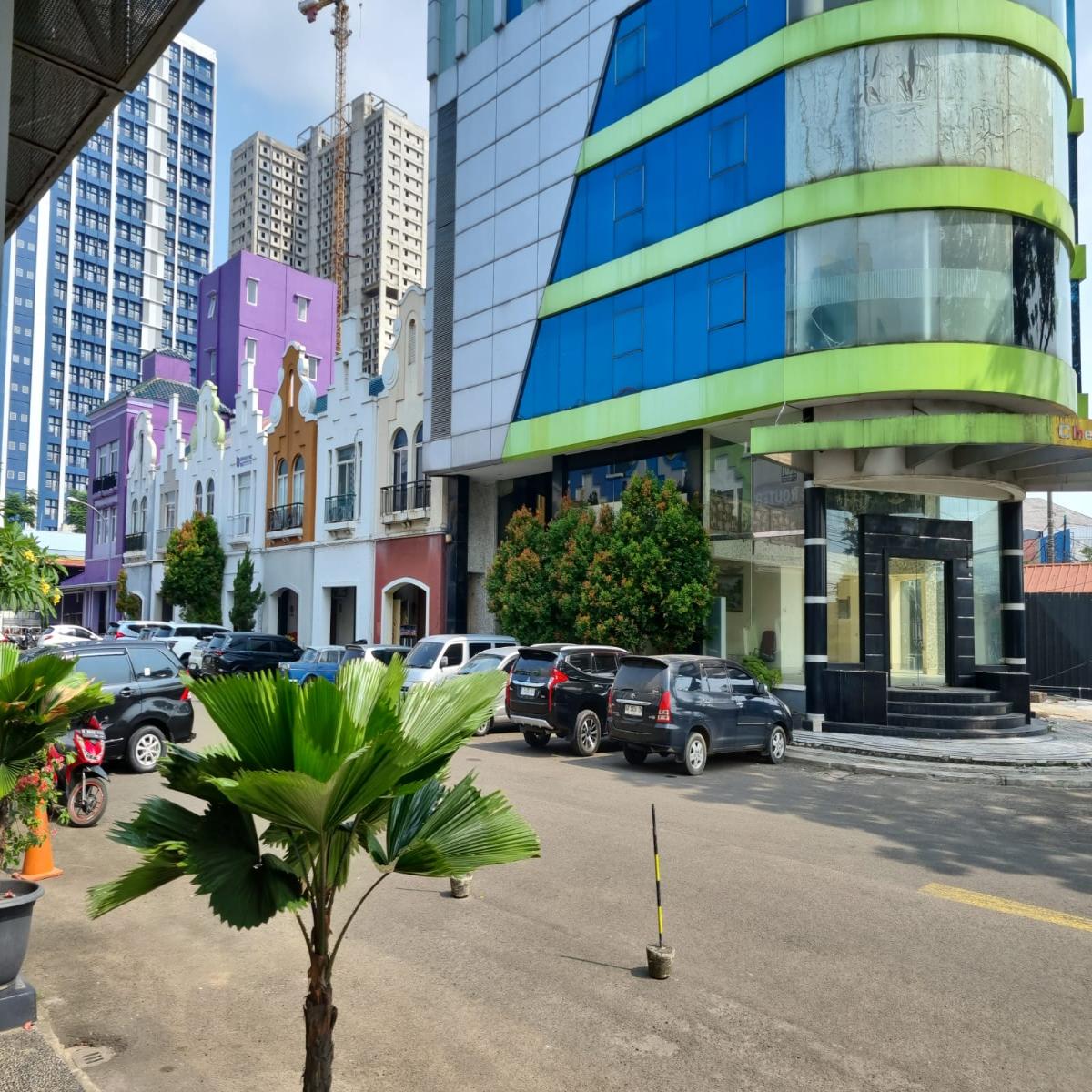 Dijual Cepat Gedung 5 Lantai di Alam Sutra BSD Serpong Tangerang  Banten - Foto 2