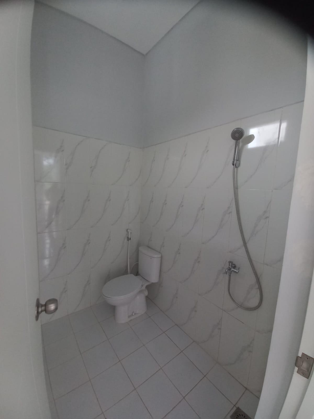 Dijual Rumah Daerah pondok ranji dekat Bintaro Plaza RS mitrw keluarga - Foto 4