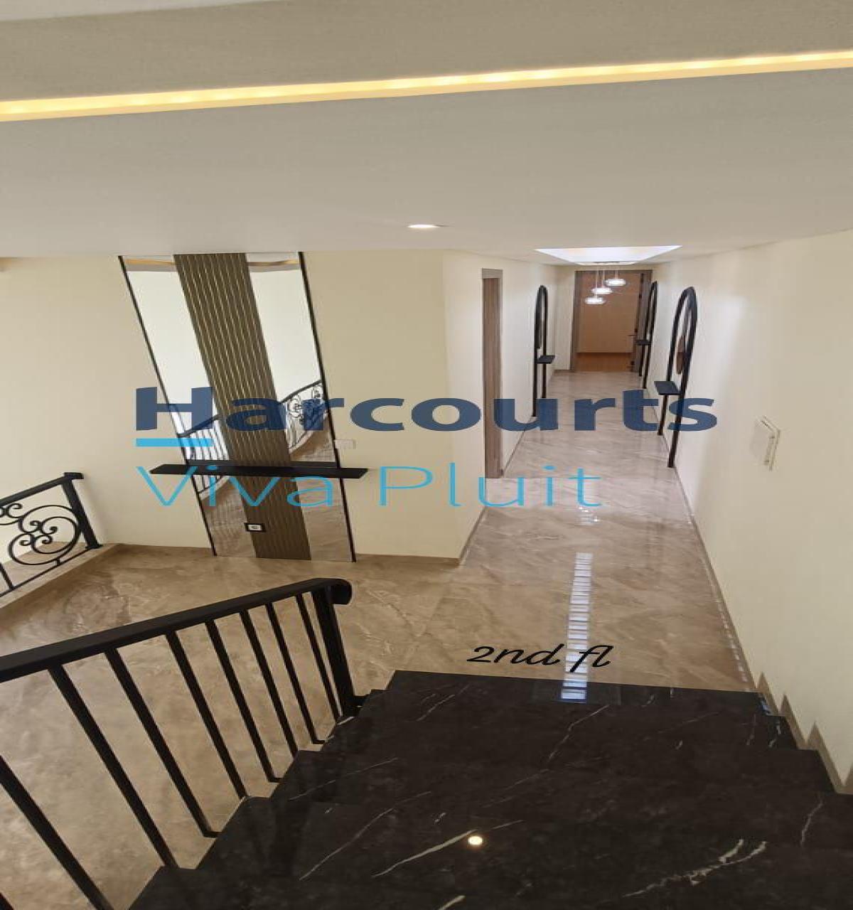 Disewakan Rumah Exclusive 3 Lantai Di Bukit Danau Indah - PIK 2 - Foto 11