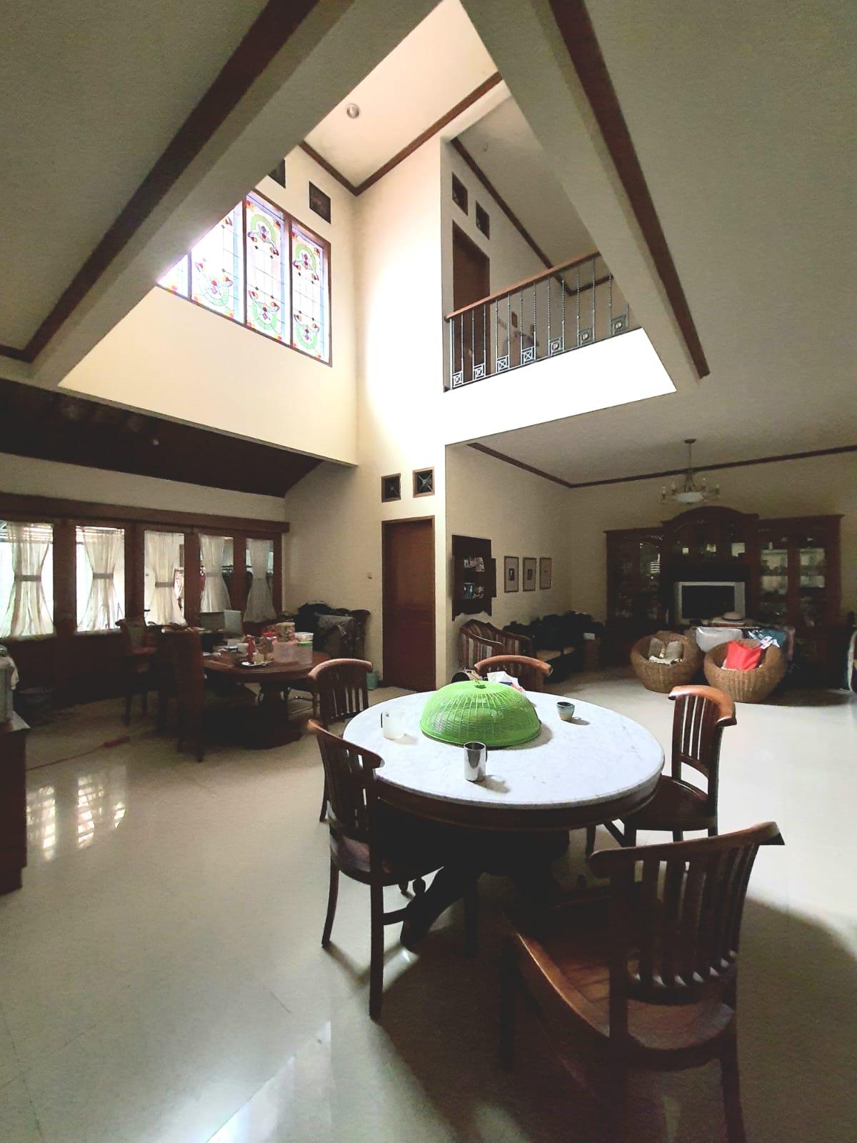 Dijual Cepat Rumah 2 Lantai Pesona Khayangan Depok – Dekat Stasiun UI & Akses Tol - Foto 3