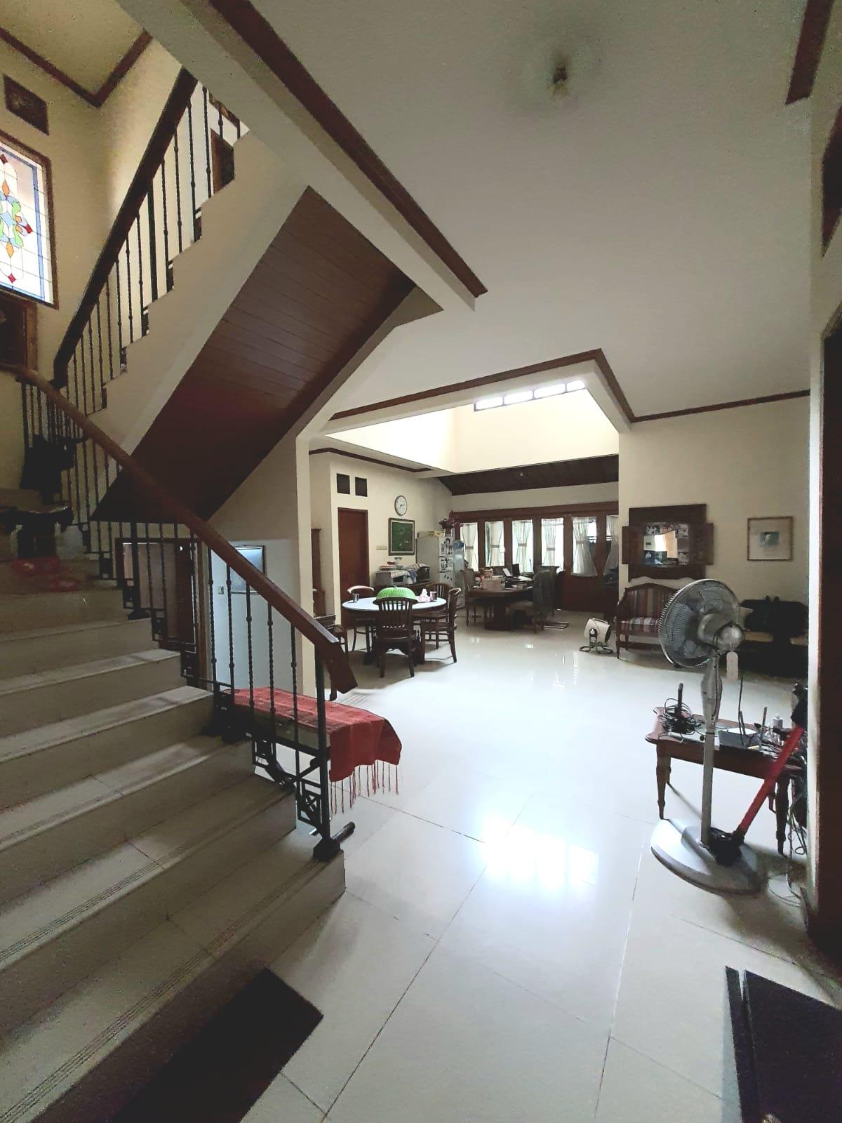 Dijual Cepat Rumah 2 Lantai Pesona Khayangan Depok – Dekat Stasiun UI & Akses Tol - Foto 4