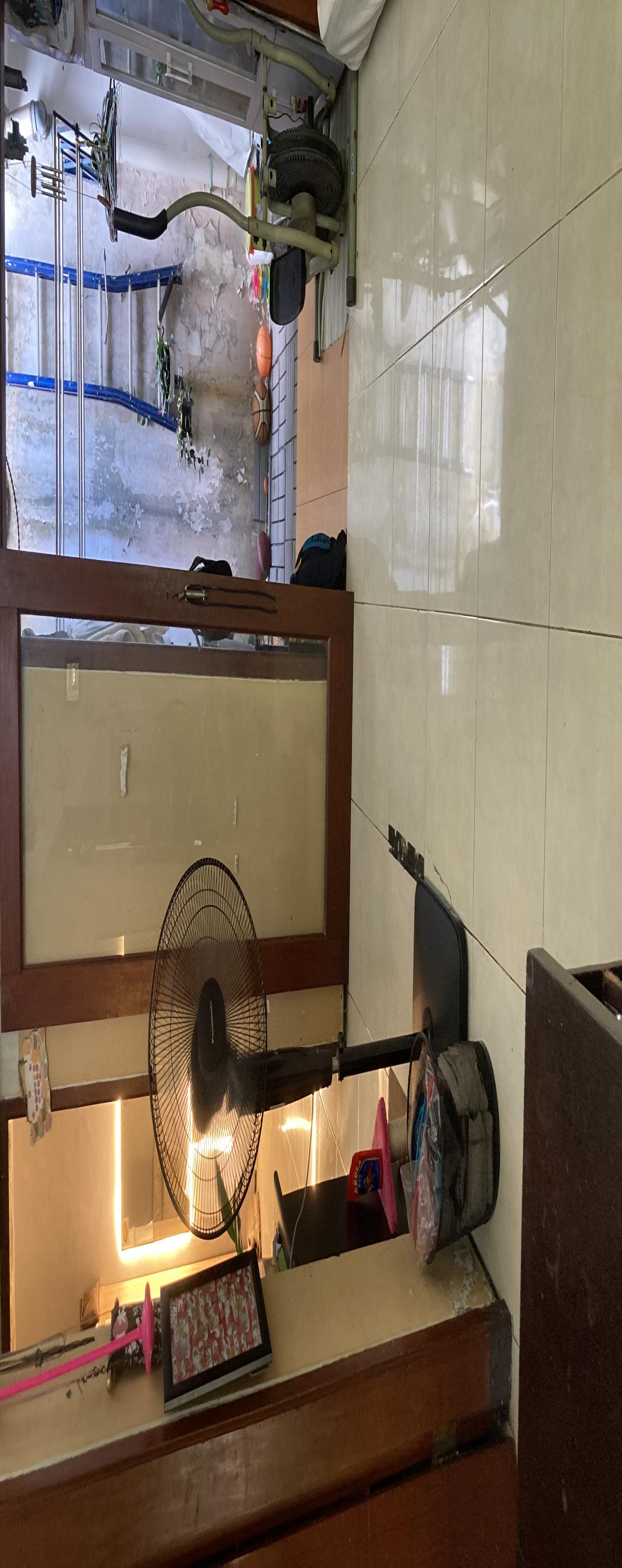 Rumah minimalis 1 lantai - Foto 9