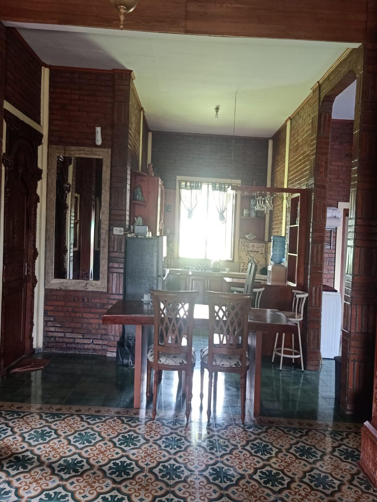 Dijual Rumah Siap Huni di Cimande Caringin - Joglo dengan Lahan Luas - Foto 6