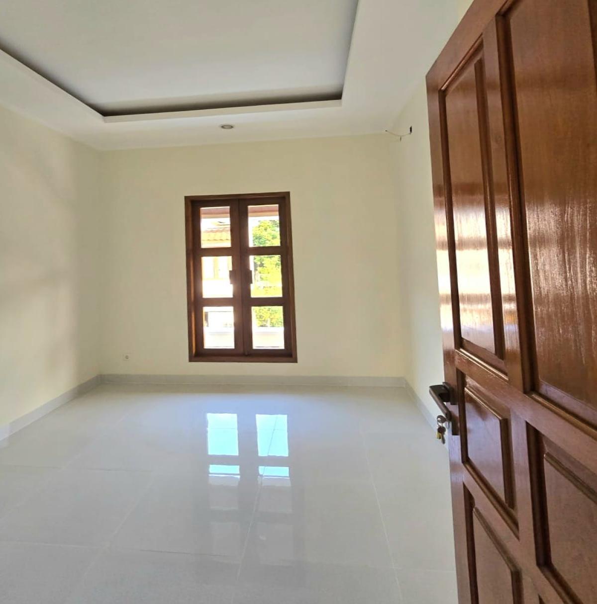 Rumah 3 lantai daerah Villa Bintaro Indah Tangerang Selatan - Foto 8