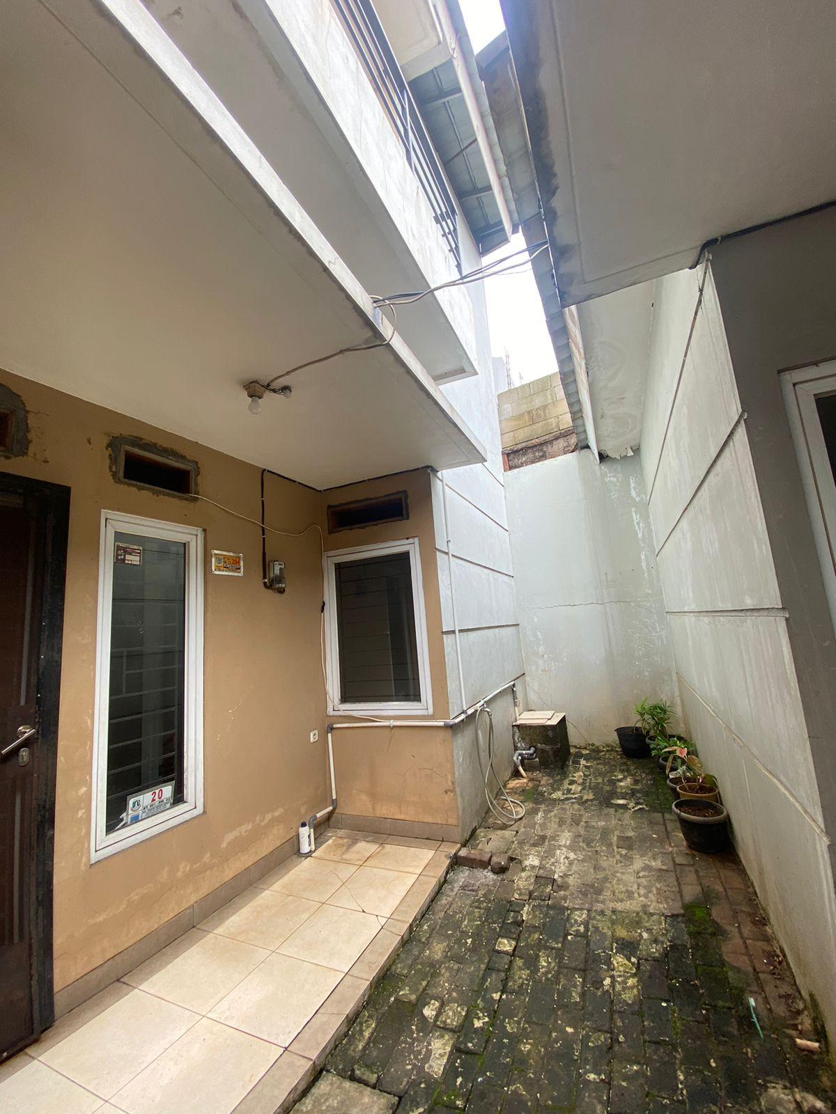 Dijual rumah di Pondok Kacang Barat Tangerang Selatan