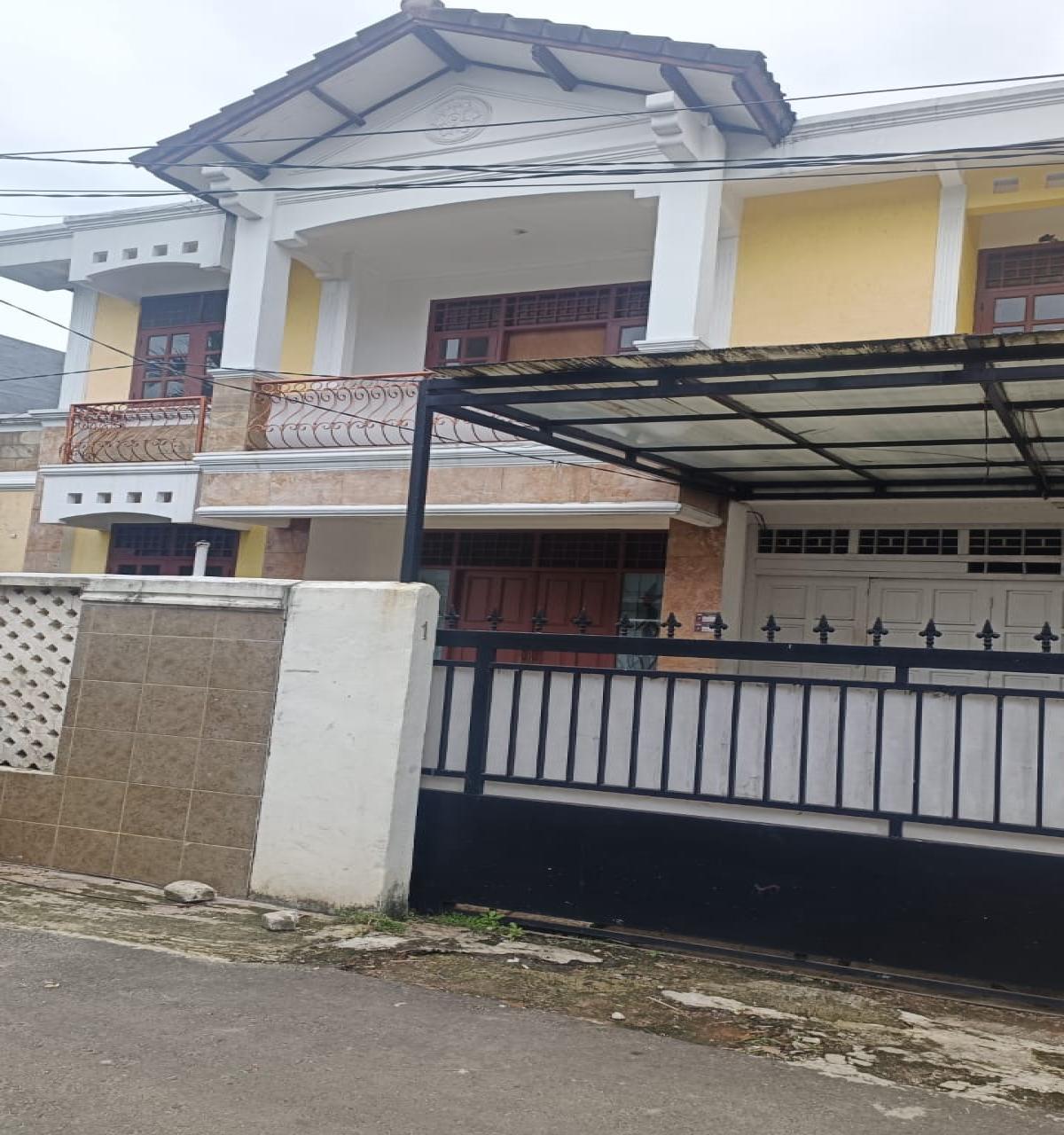 Dijual rumah di Jl Delman Tanah Kusir Jakarta Selatan