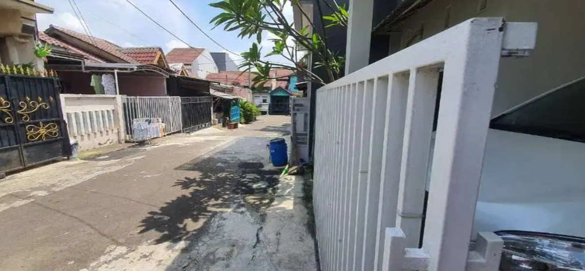 Rumah Bagus dan Estetik di Duta Bintaro Cluster Tampak Siring Dekat Alam Sutera - Foto 2