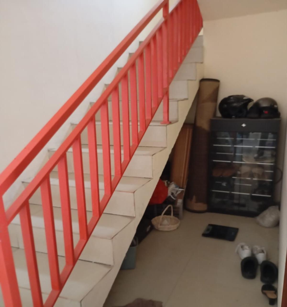 Rumah 2 lantai di Pondok Cabe Udik Tangerang Selatan - Foto 2